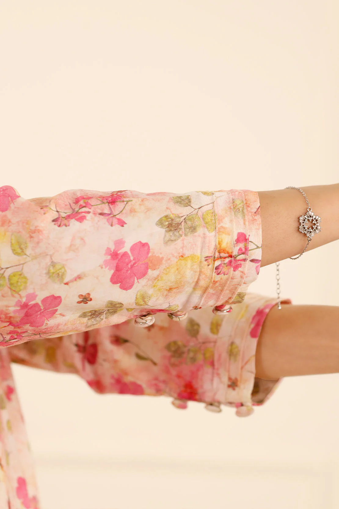 Printed Lawn Stitched 2 Piece (Shirt/Dupatta) - Image 7
