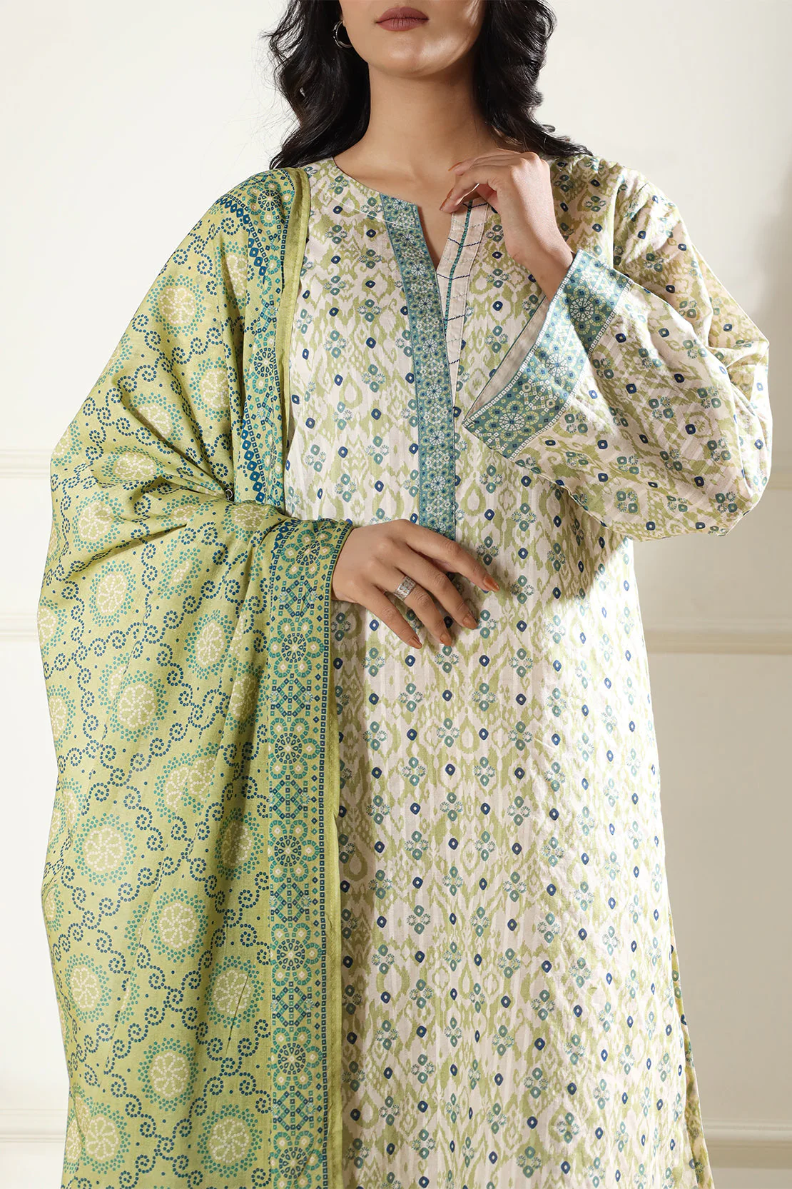 Printed Lawn Stitched 2 Piece (Shirt/Dupatta)