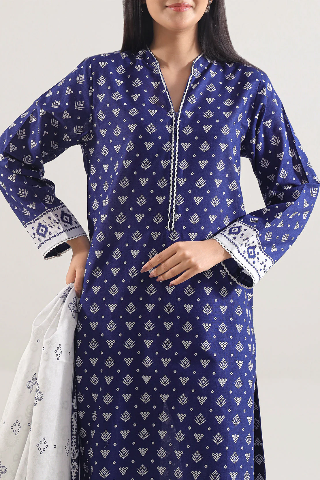Printed lawn Stitched 2 Piece (Shirt/Dupatta) - Image 3