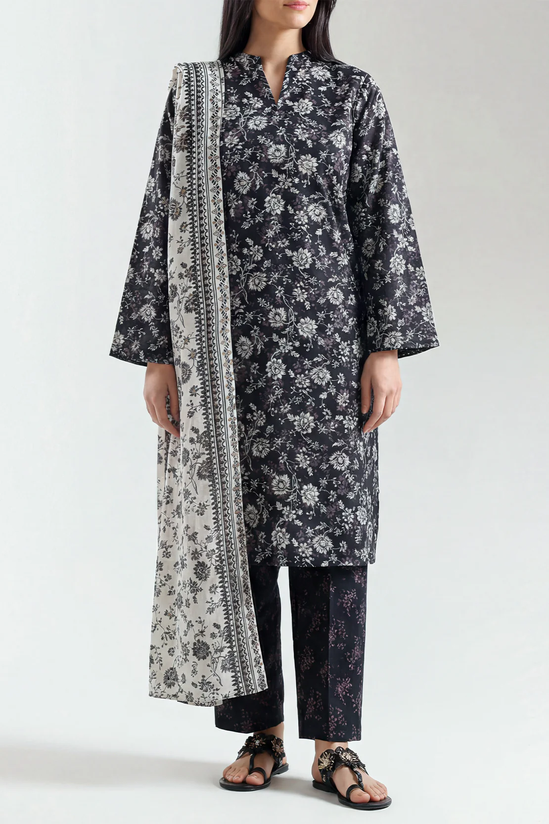 Printed Lawn Stitched 2 Piece (Shirt/Dupatta) - Image 2