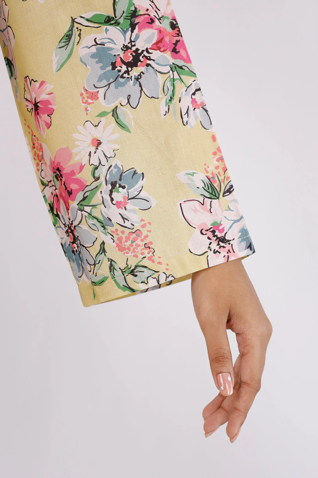 Printed Lawn Stitched 2 Piece (Shirt/Trouser) - Image 5