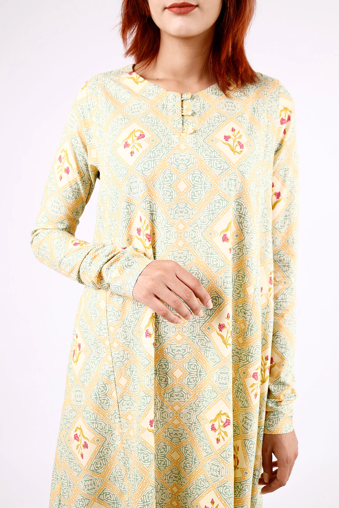 Printed Lawn Stitched 2 Piece (Shirt/Trouser) - Image 3