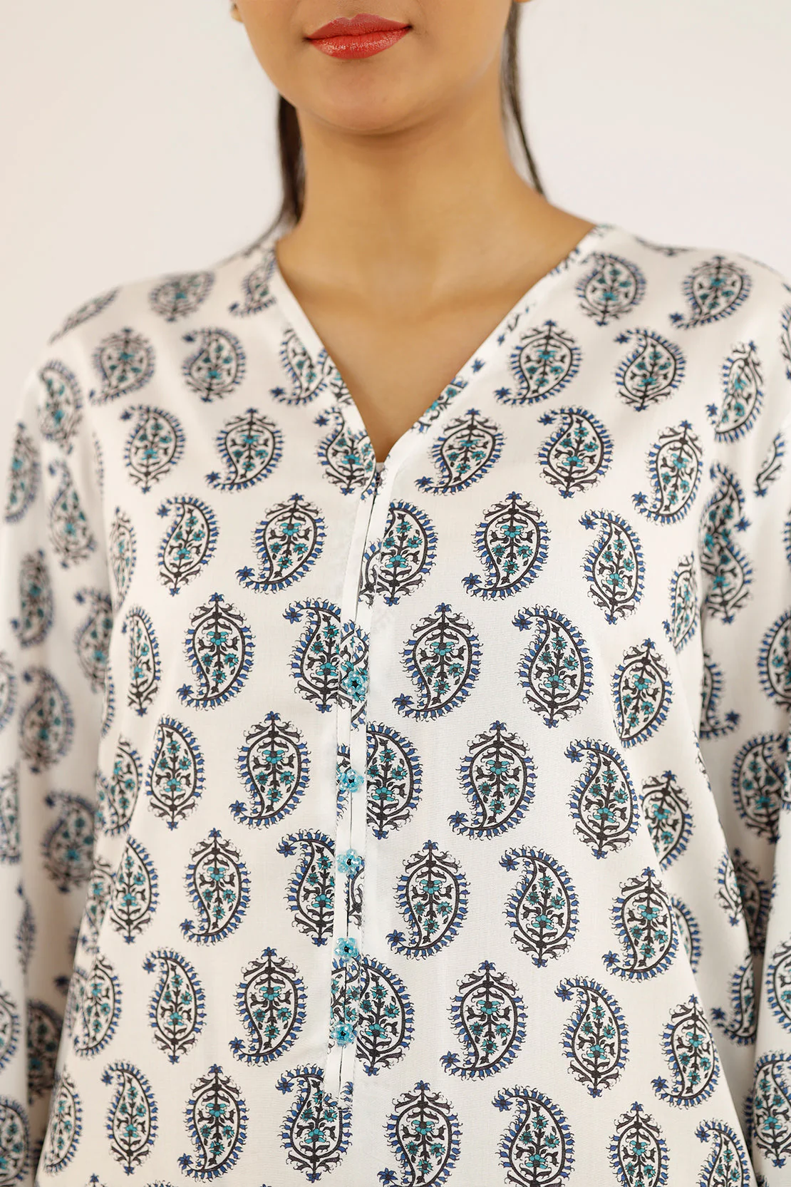 Printed Lawn Stitched 2 Piece (Shirt/Trouser) - Image 4