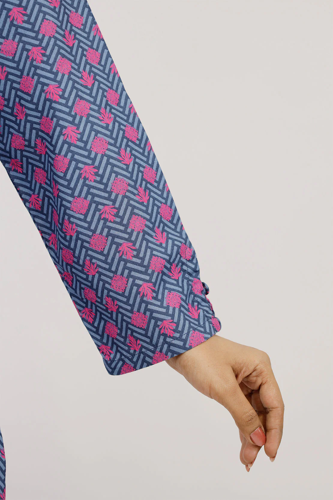 Printed Lawn Stitched 2 Piece (Shirt/Trouser) - Image 6