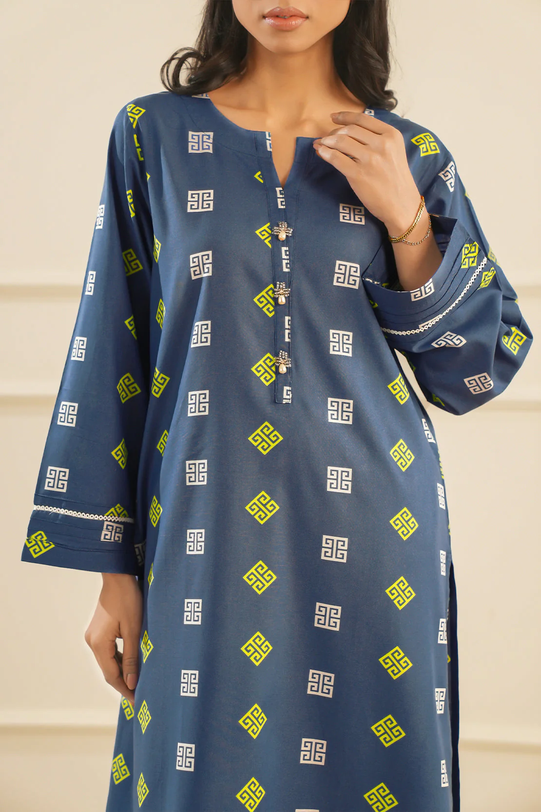 Printed Lawn Stitched 2 Piece (Shirt/Trouser)