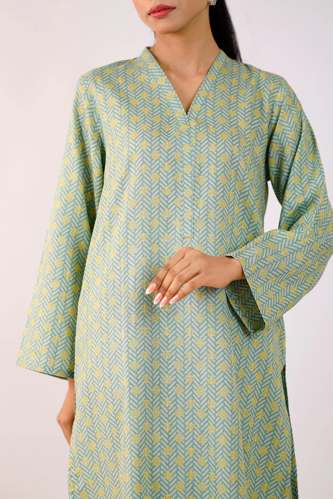 Printed Lawn Stitched 2 Piece (Shirt/Trouser) - Image 5