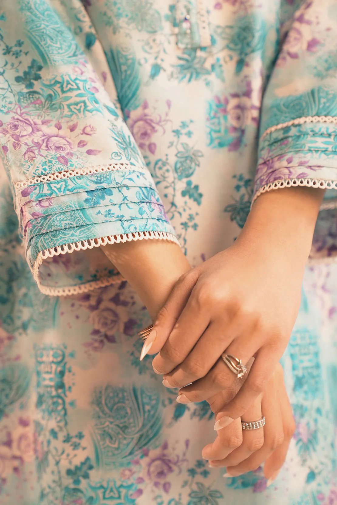 Printed Lawn Stitched 2 Piece (Shirt/Trouser) - Image 5