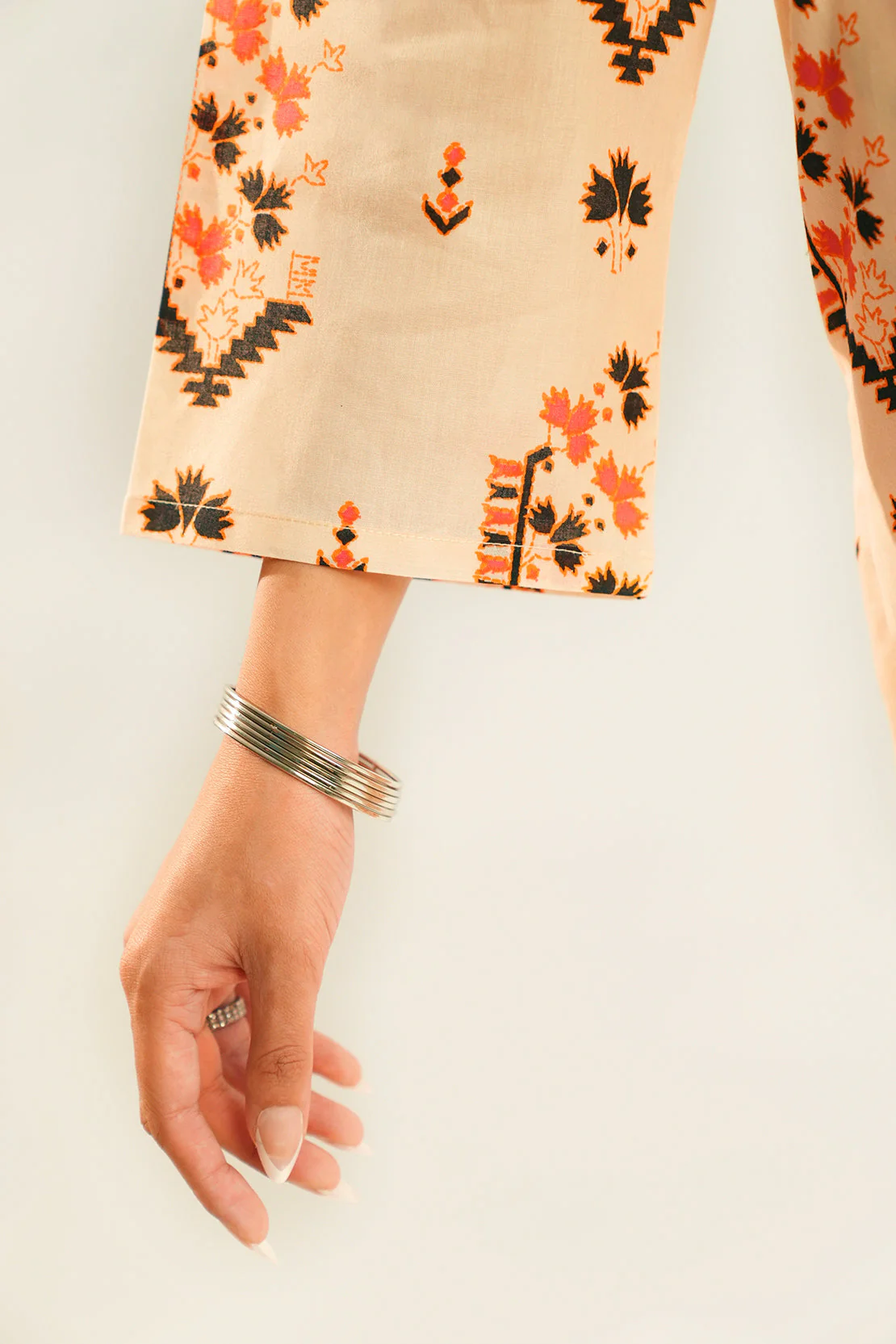 Printed Lawn Stitched 2 Piece (Shirt/Trouser) - Image 6