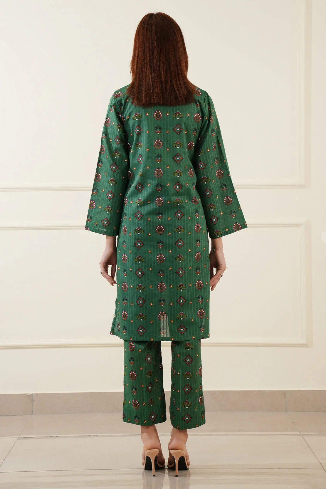 Printed Lawn Stitched 2 Piece (Shirt/Trouser) - Image 4