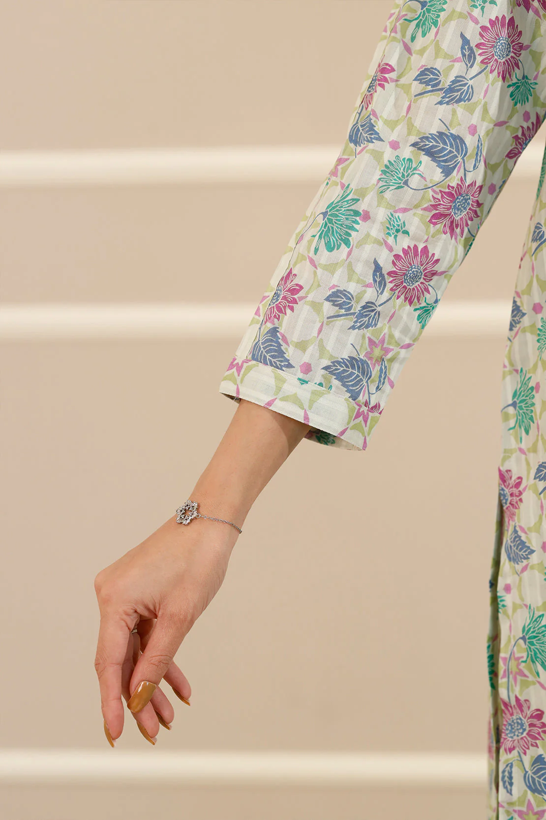 Printed Lawn Stitched 2 Piece (Shirt/Trouser) - Image 6