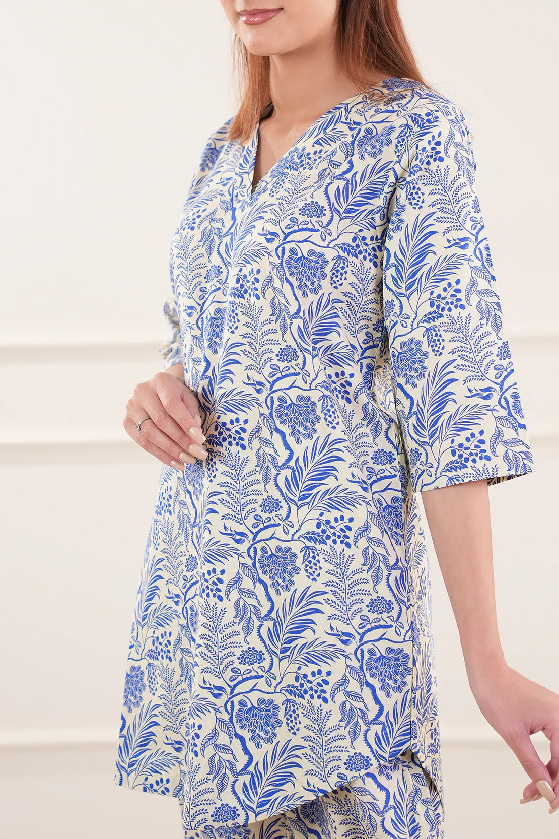 Printed Lawn Stitched 2 Piece (Shirt/Trouser) - Image 4