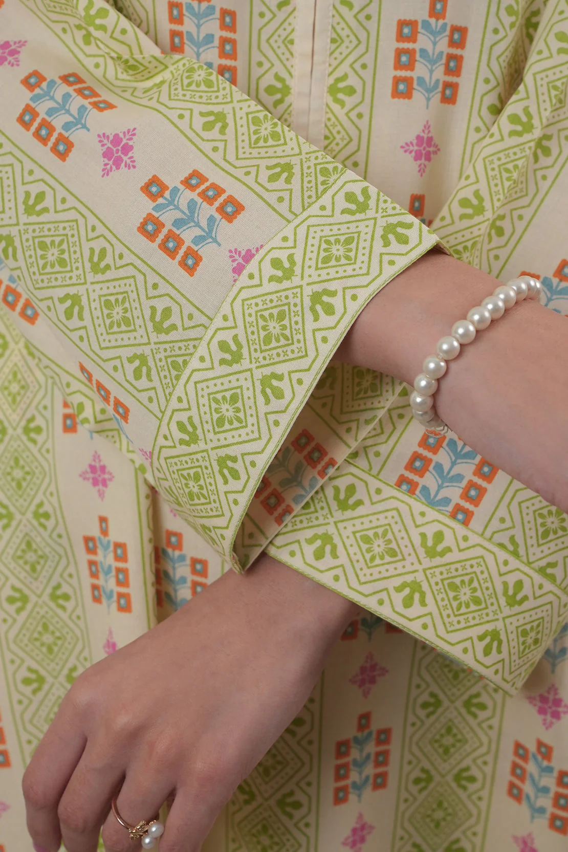 Printed Lawn Stitched 2 Piece (Shirt/Trouser) - Image 7