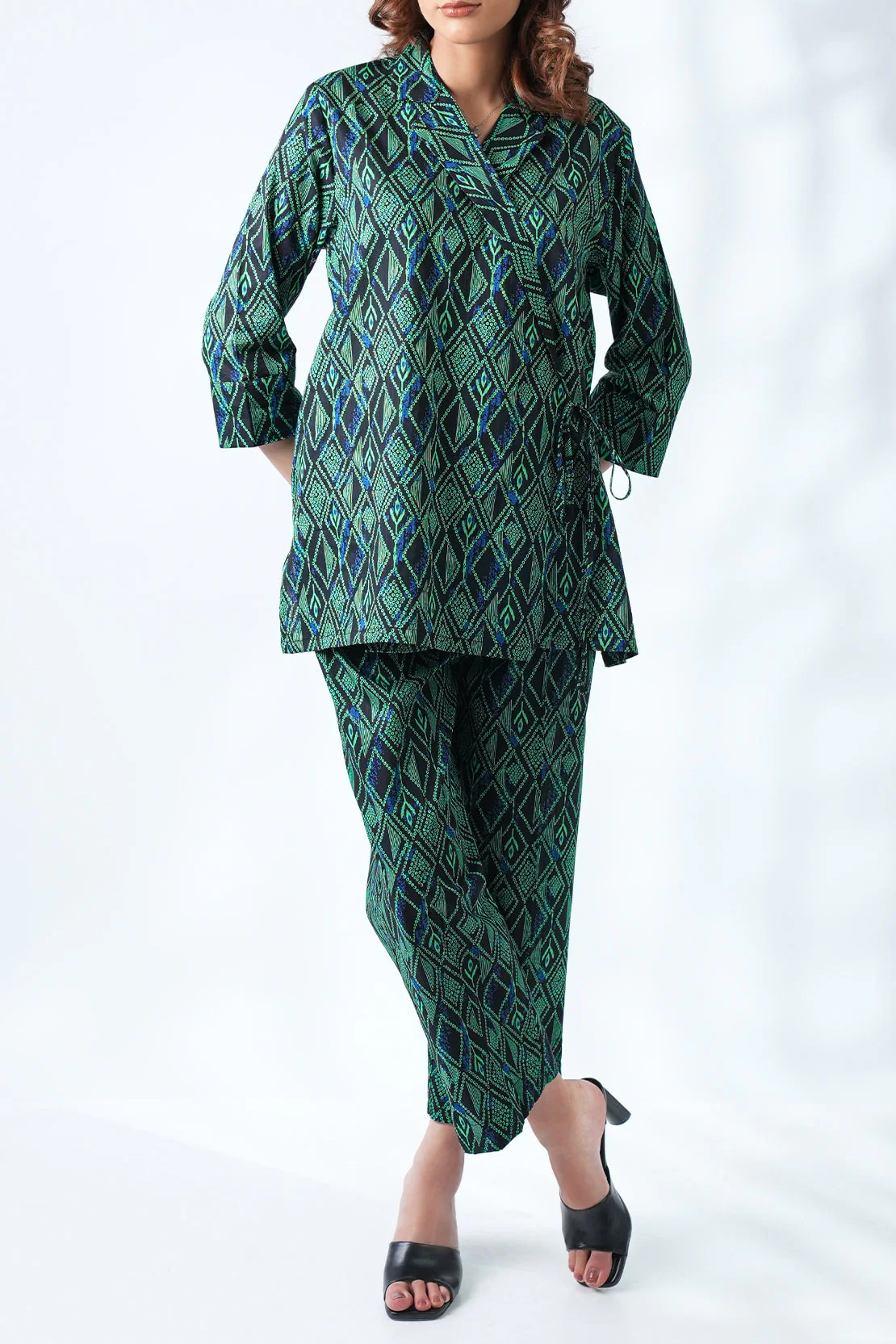 Printed Lawn Stitched 2 Piece (Shirt/Trouser) - Image 3