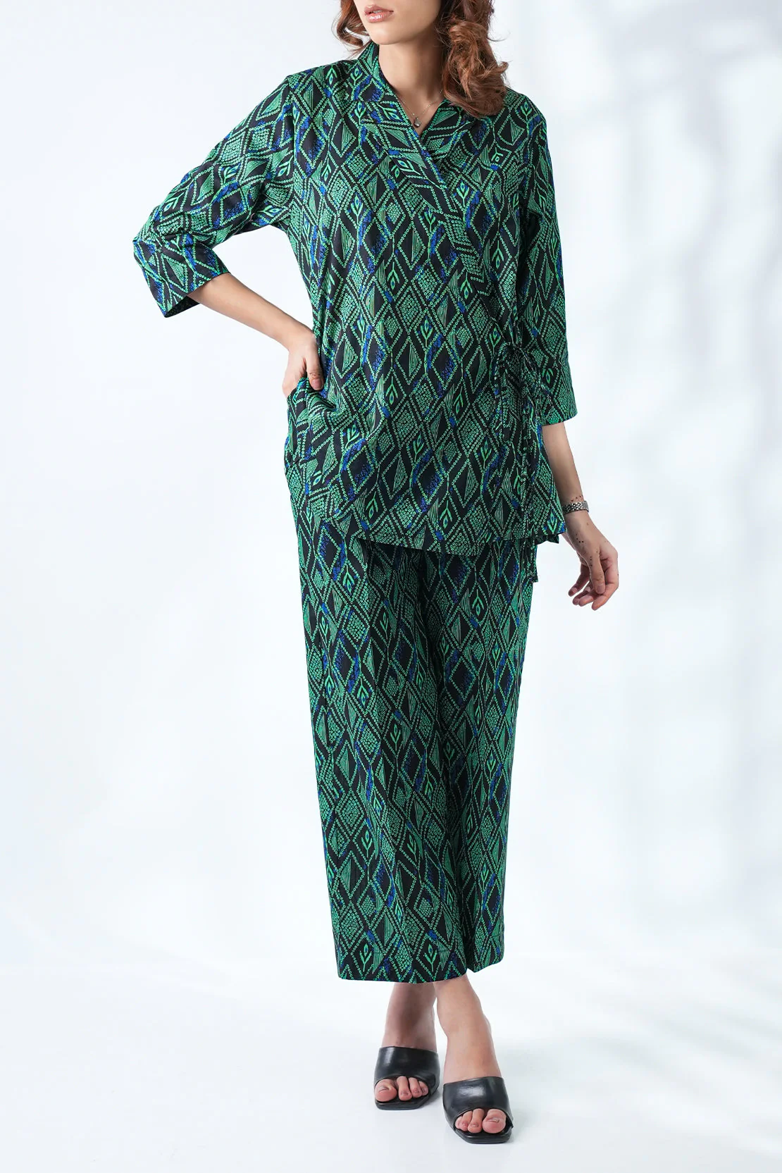 Printed Lawn Stitched 2 Piece (Shirt/Trouser) - Image 4