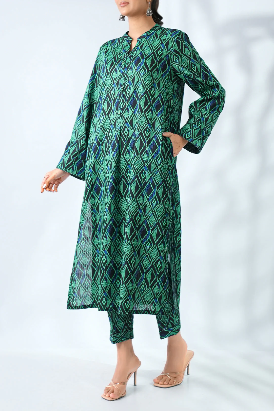 Printed Lawn Stitched 2 Piece (Shirt/Trouser) - Image 4