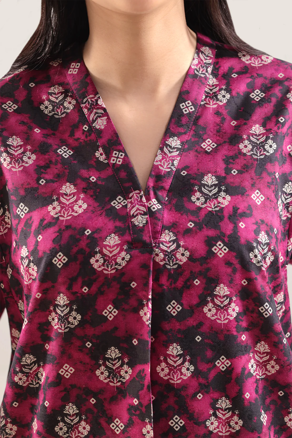 Printed Lawn Stitched 2 Piece (Shirt/Trouser) - Image 4
