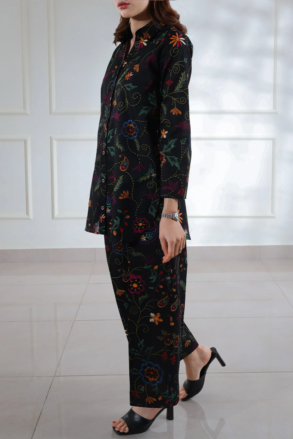 Printed Lawn Stitched 2 Piece (Shirt/Trouser) - Image 2