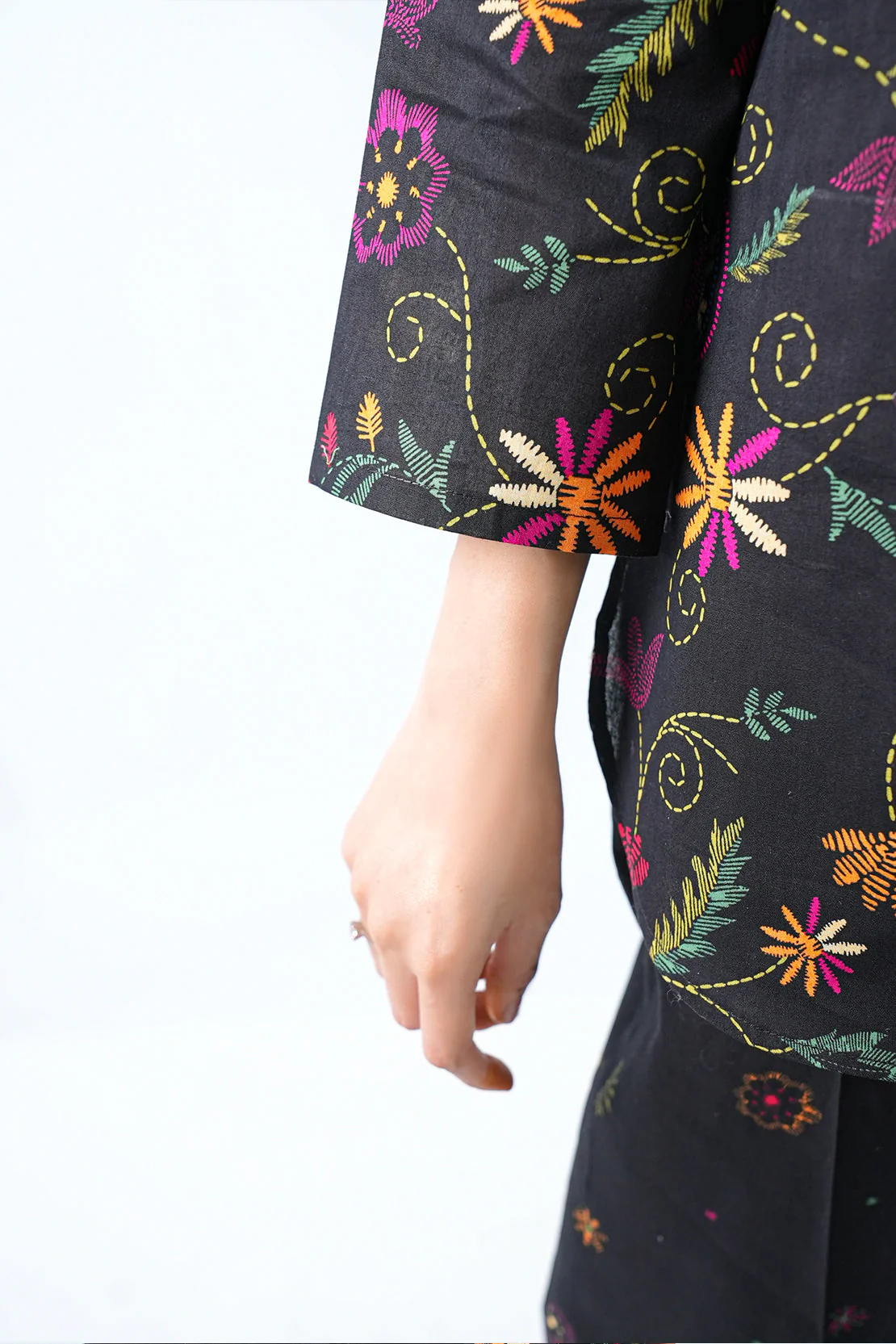 Printed Lawn Stitched 2 Piece (Shirt/Trouser) - Image 8