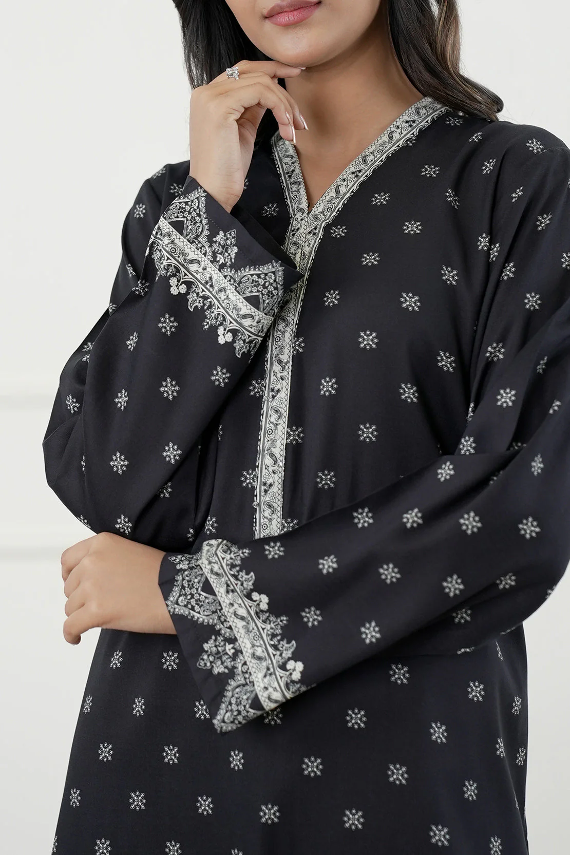 Printed Lawn Stitched 2 Piece (Shirt/Trouser)