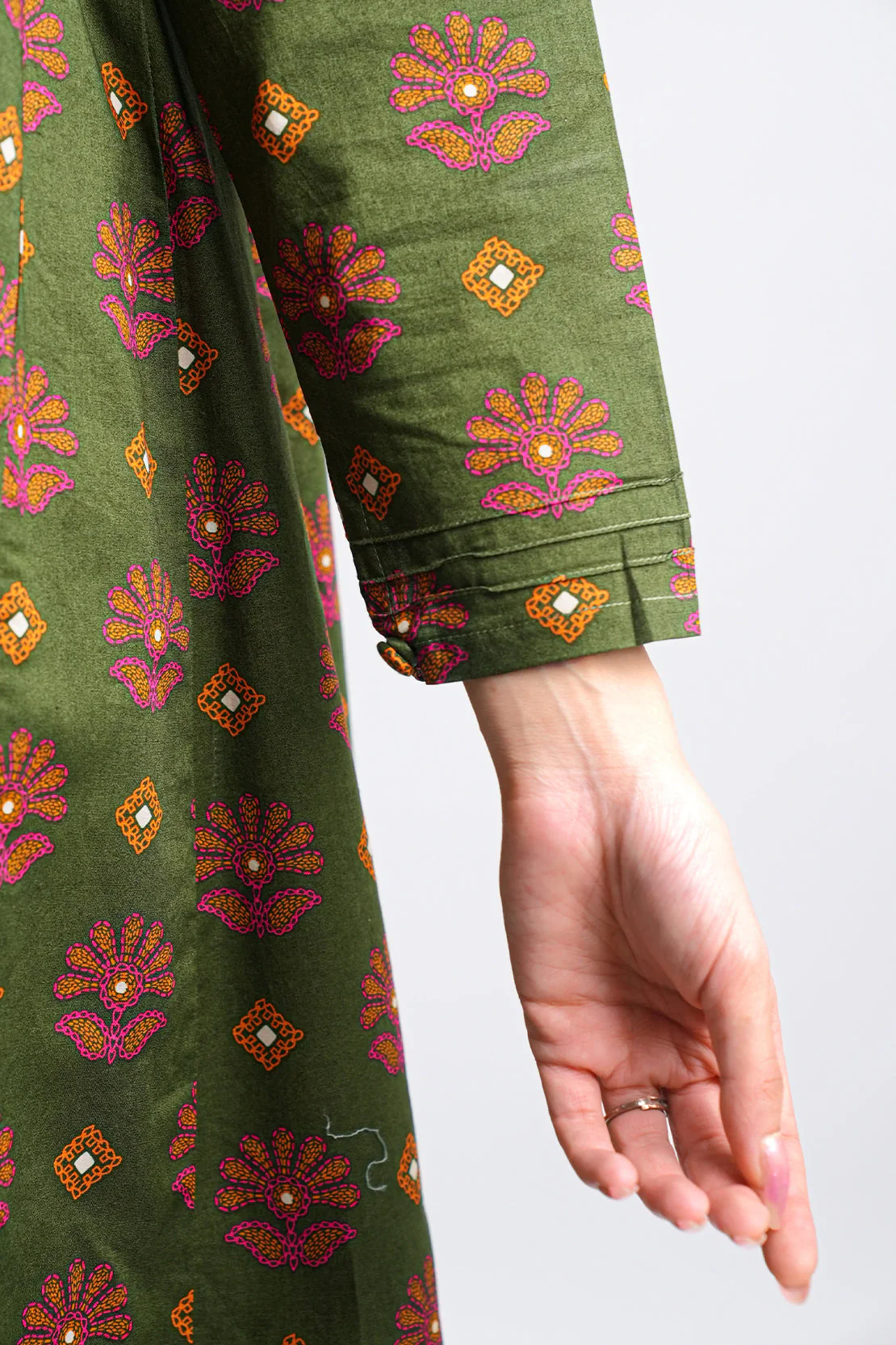 Printed Lawn Stitched 2 Piece (Shirt/Trouser) - Image 6