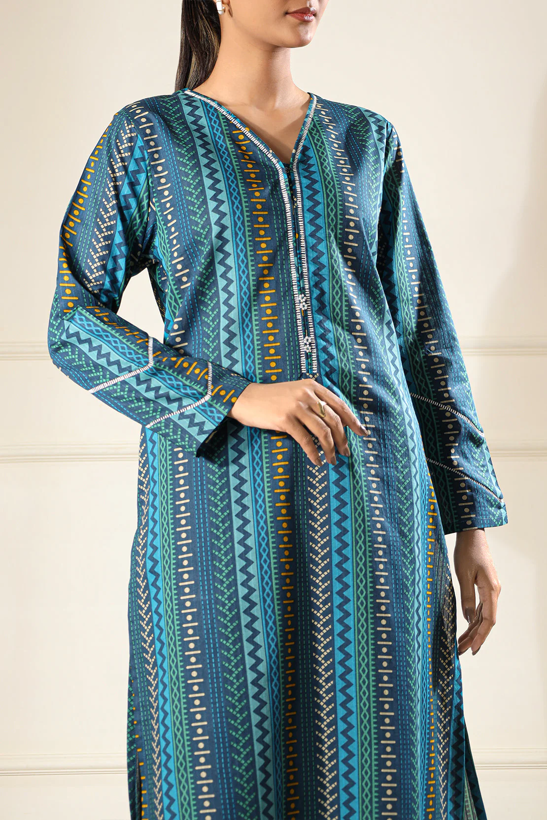 Printed Lawn Stitched 2 Piece (Shirt/Trouser) - Image 4