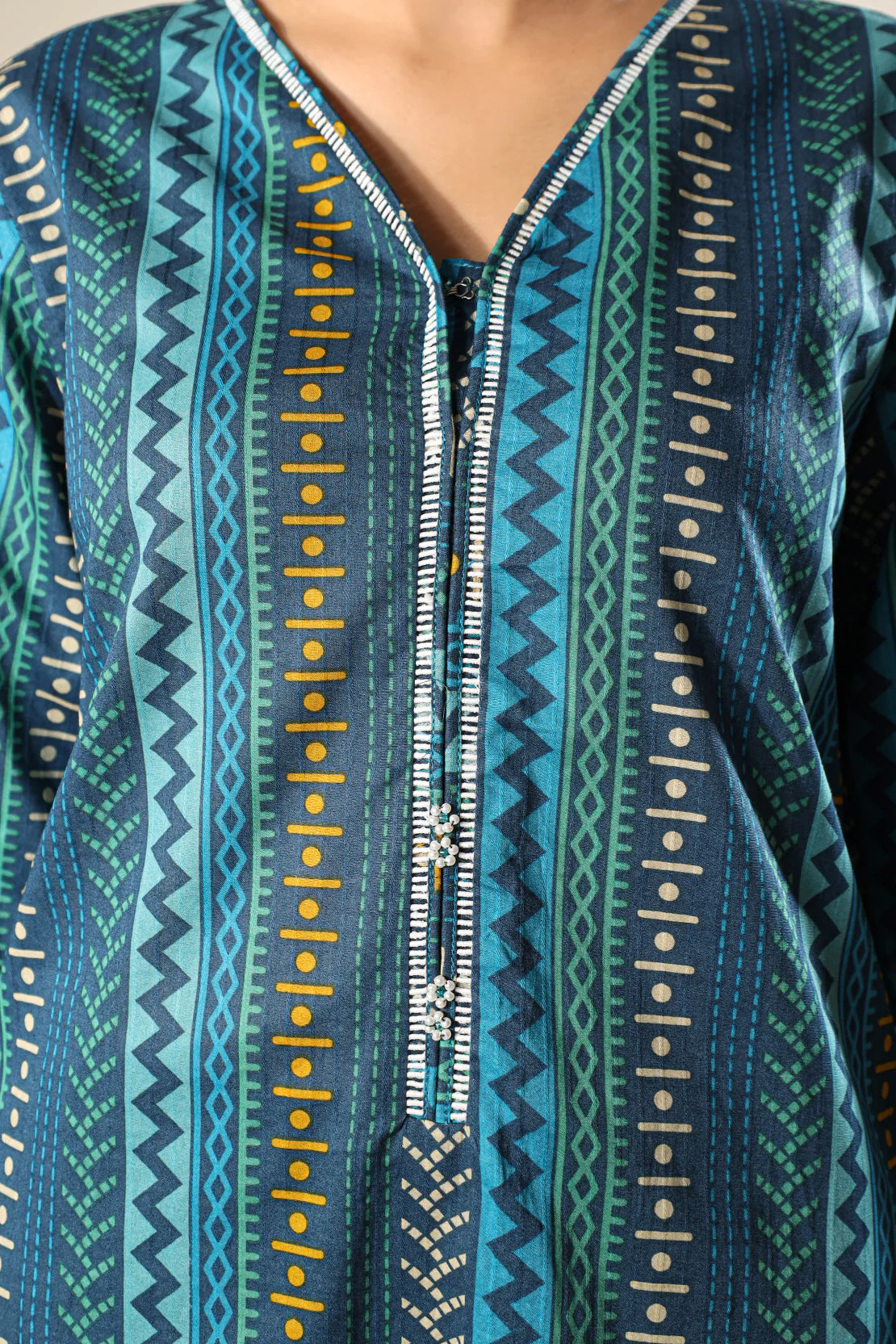 Printed Lawn Stitched 2 Piece (Shirt/Trouser) - Image 7