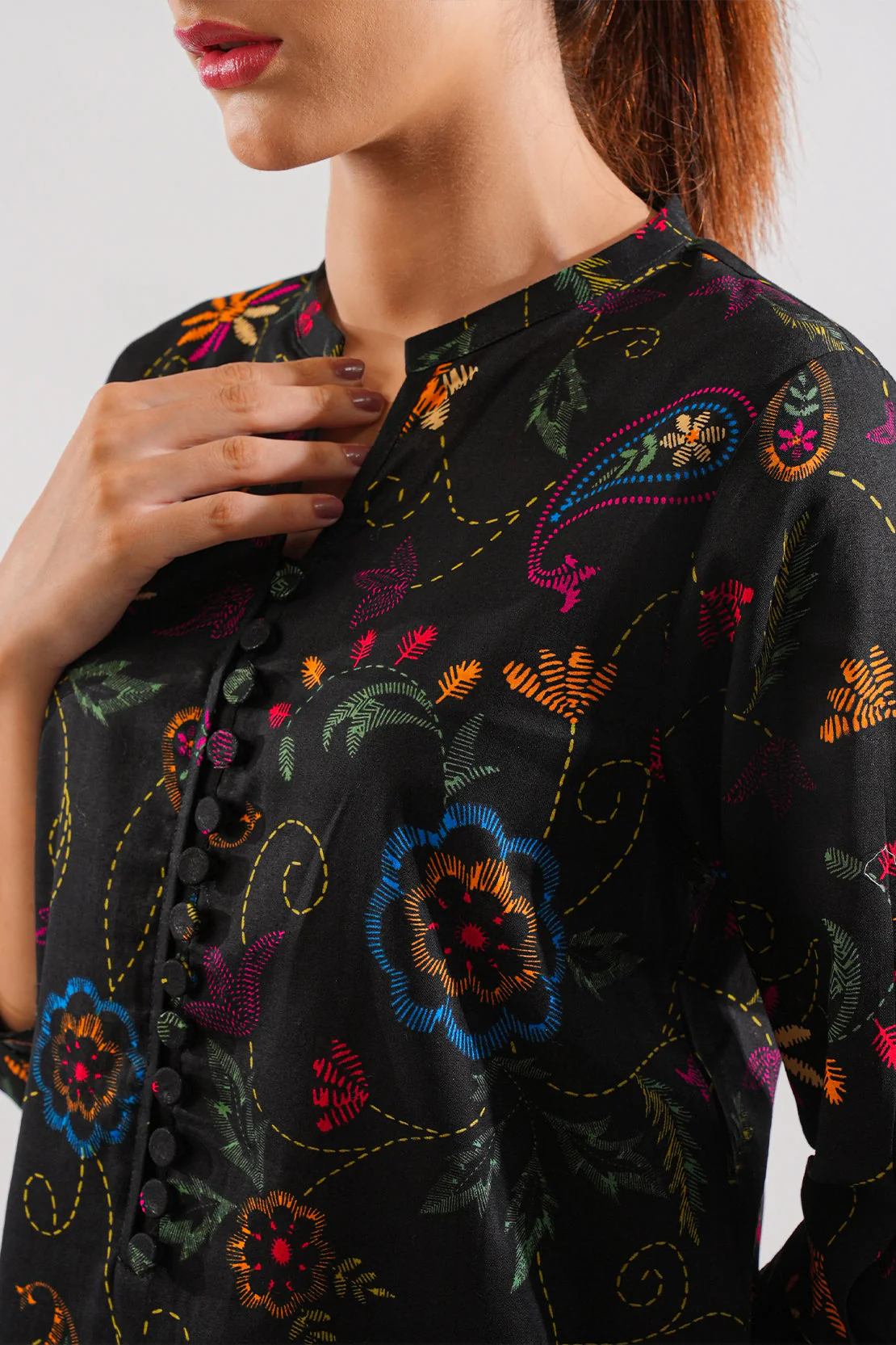 Printed Lawn Stitched 2 Piece (Shirt/Trouser) - Image 4