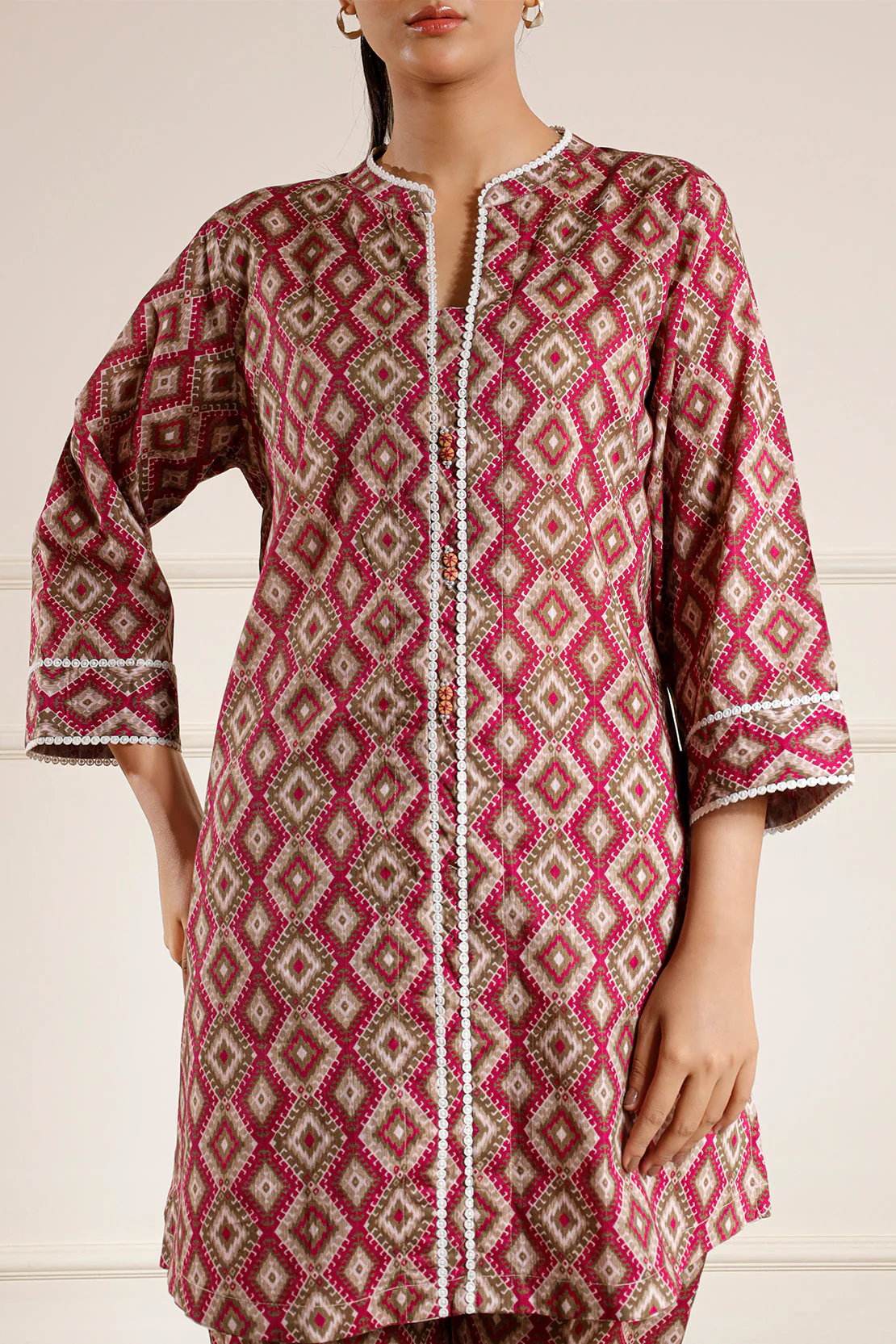 Printed Lawn Stitched 2 Piece (Shirt/Trouser) - Image 2