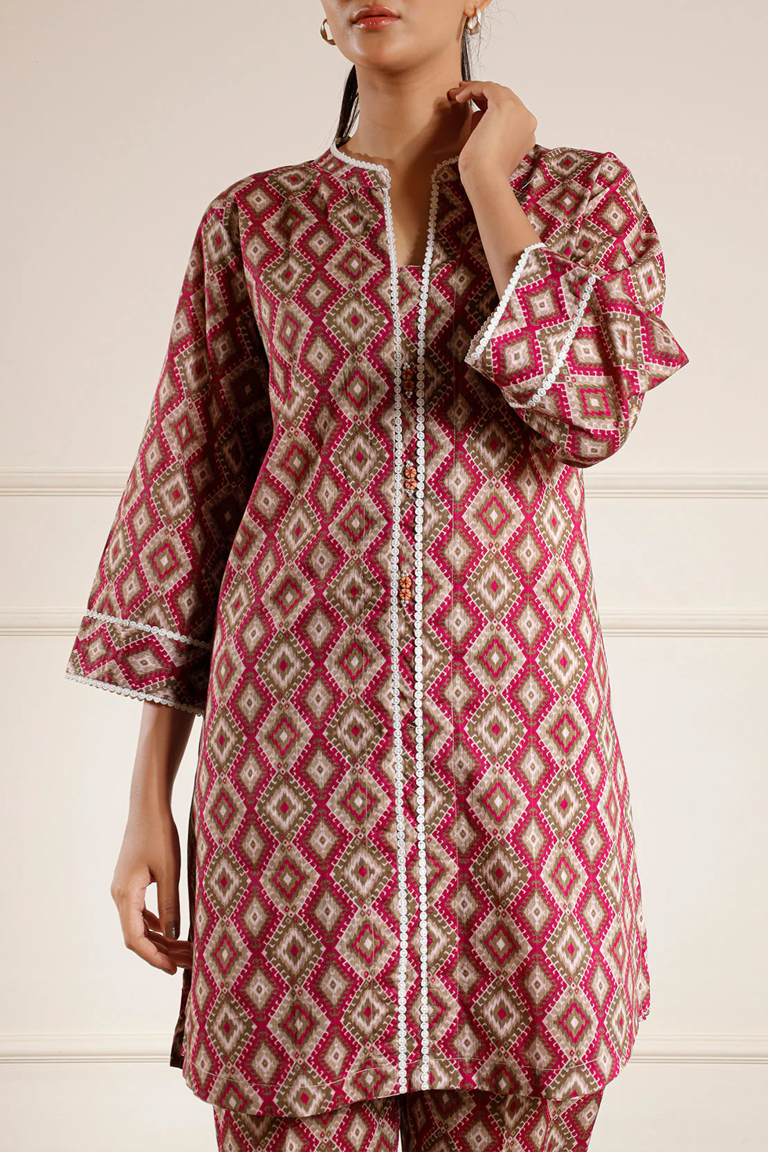 Printed Lawn Stitched 2 Piece (Shirt/Trouser) - Image 3