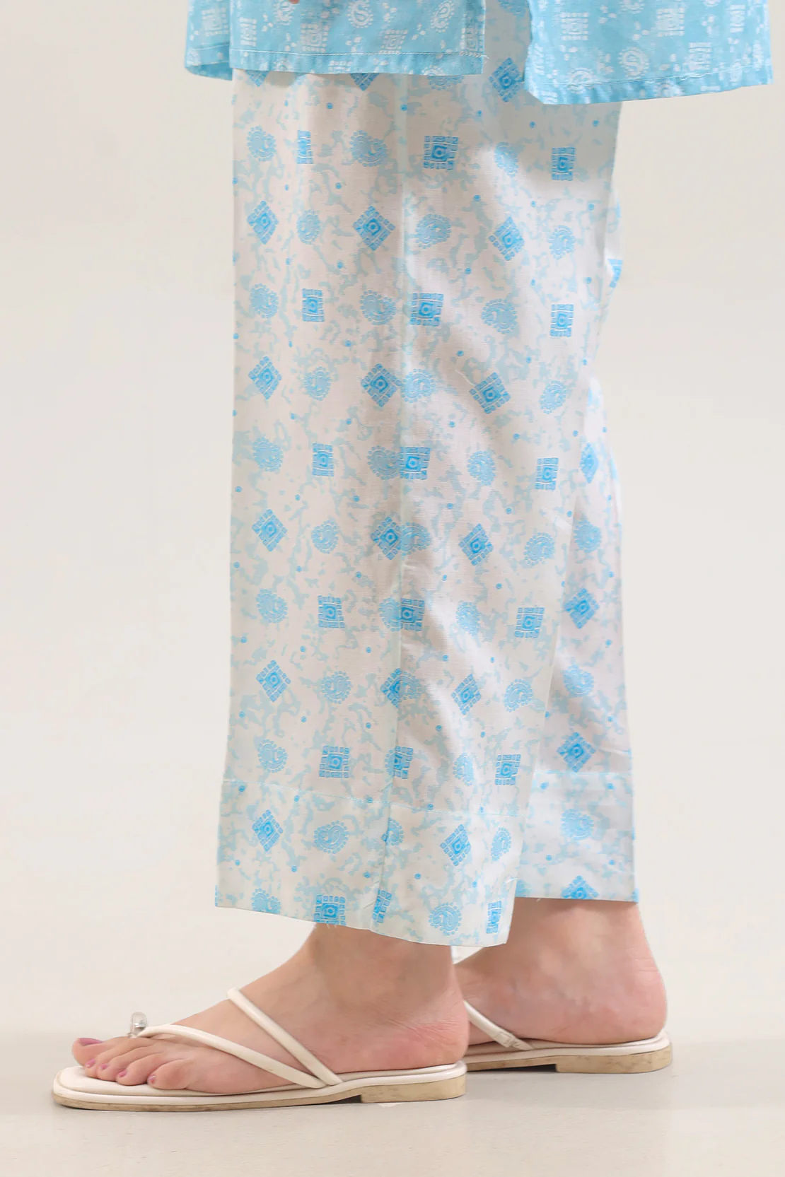 Printed Lawn Stitched 2 Piece (Shirt/Trouser) - Image 7
