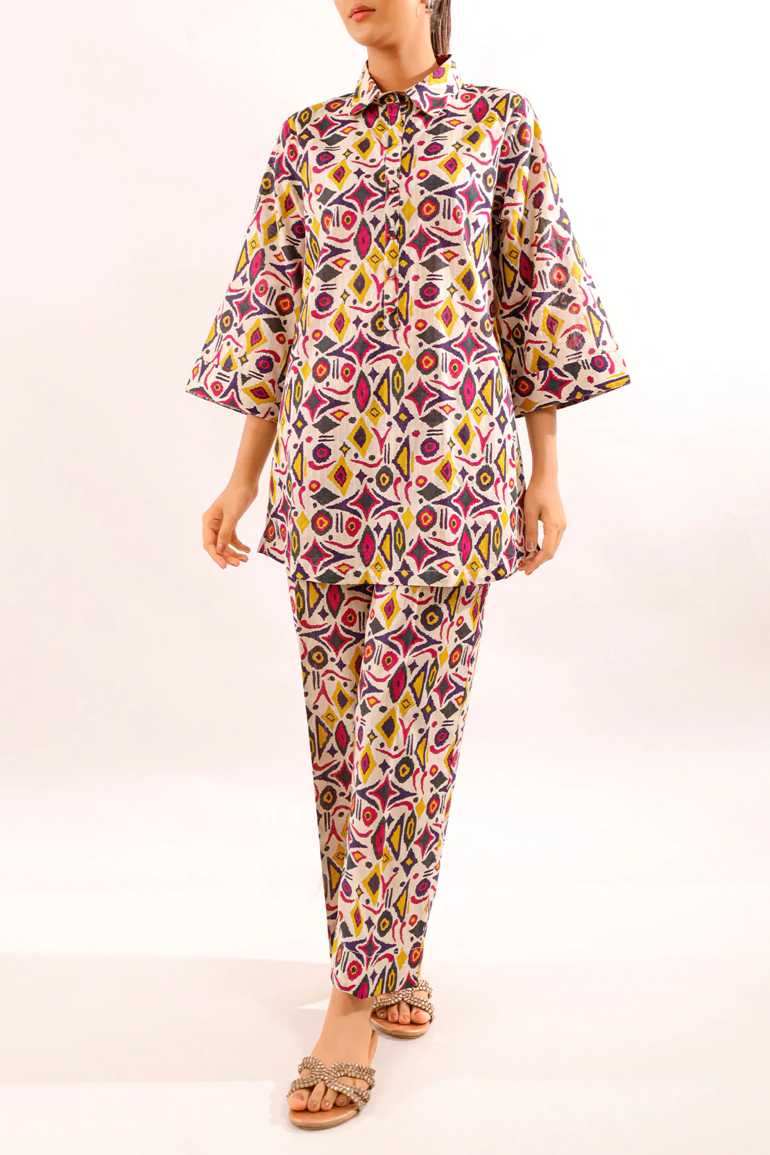 Printed Lawn Stitched 2 Piece (Shirt/Trouser) - Image 2