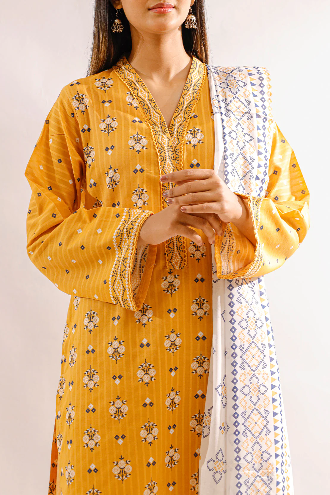 Printed Lawn Stitched 2 Piece (Shirt/Trouser) - Image 4
