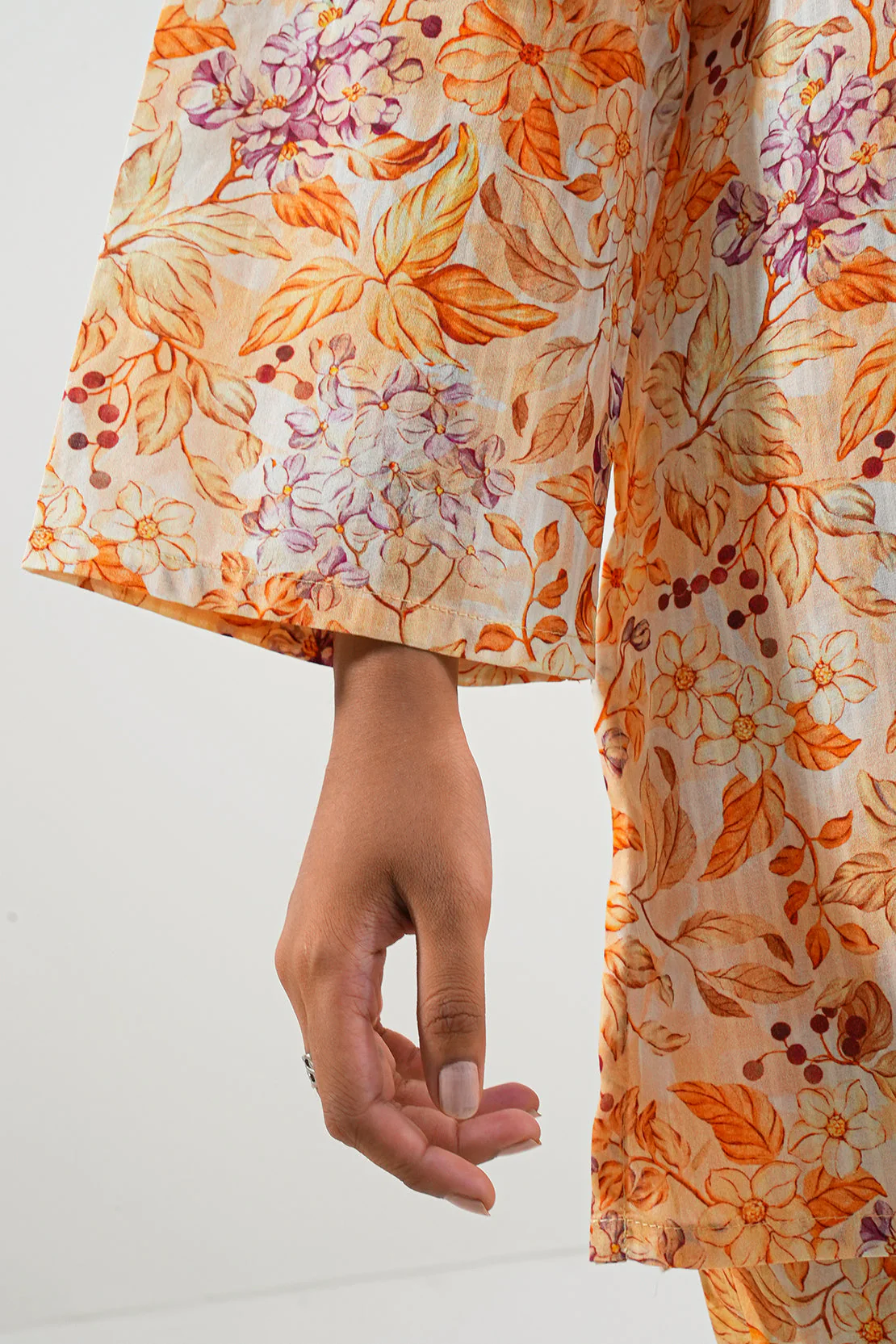Printed Lawn Stitched 2 Piece (Shirt/Trouser) - Image 4