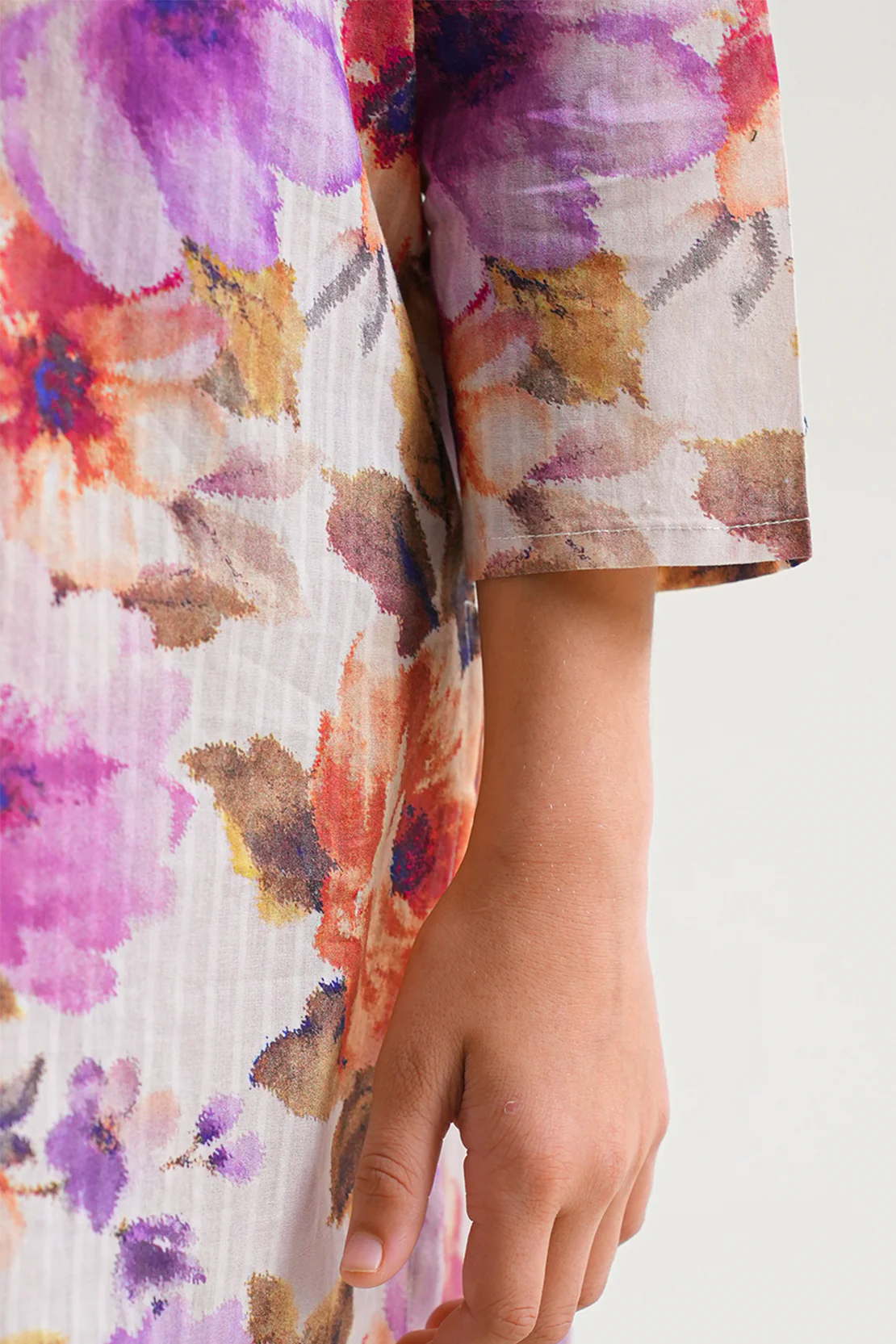 Printed Lawn Stitched 2 Piece (Shirt/Trouser) - Image 5