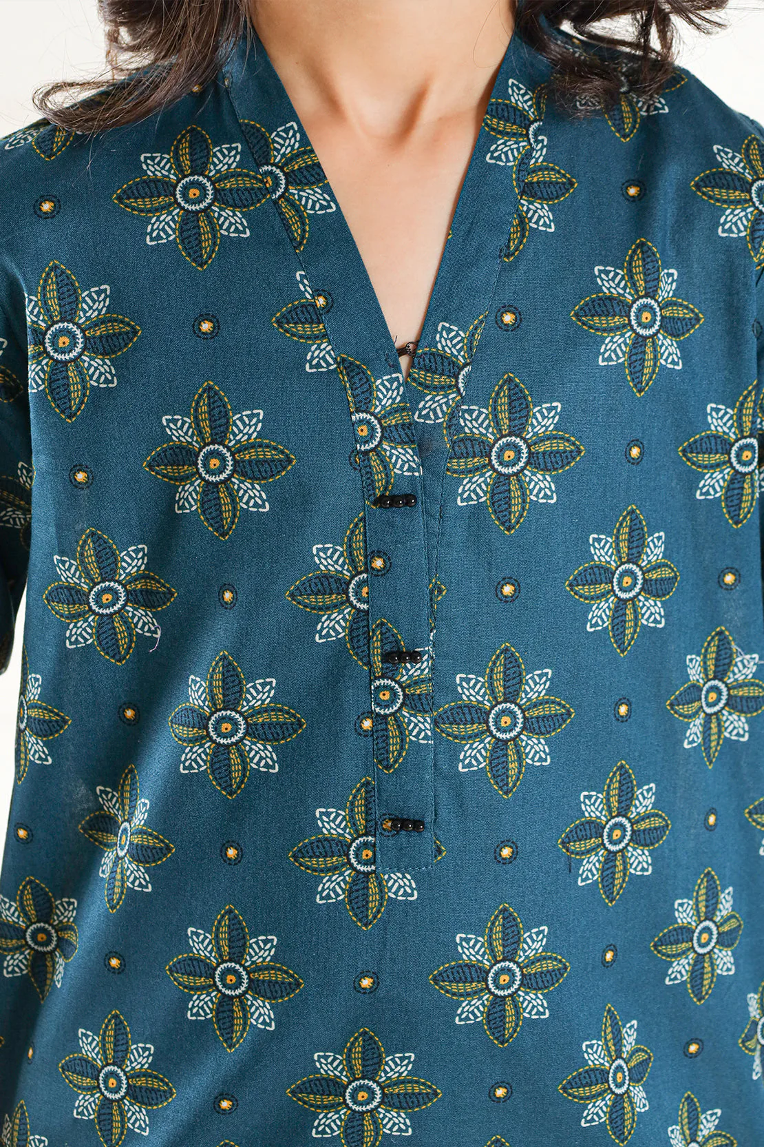 Printed Lawn Stitched 2 Piece (Shirt/Trouser) For Kids - Image 7