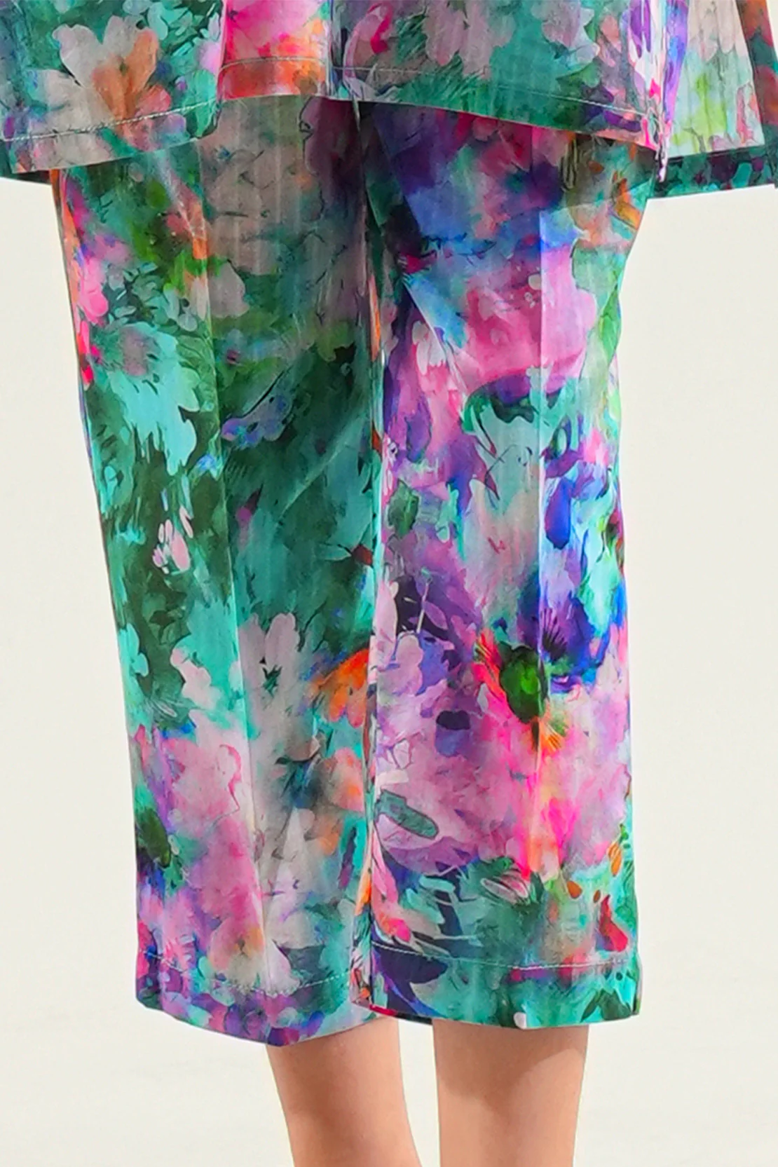 Printed Lawn Stitched 2 Piece (Shirt/Trouser) For Kids - Image 4