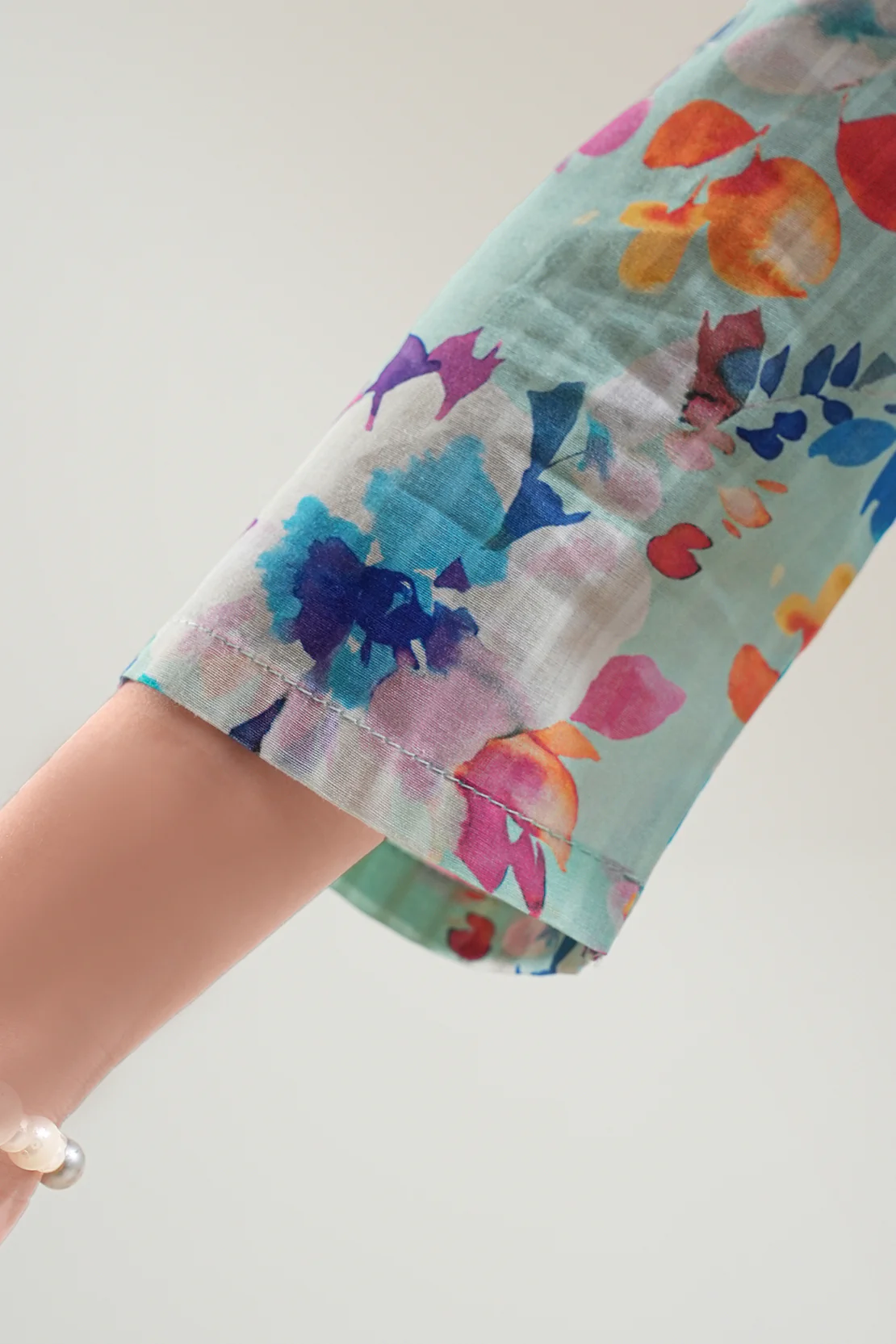 Printed Lawn Stitched 2 Piece (Shirt/Trouser) For Kids - Image 5
