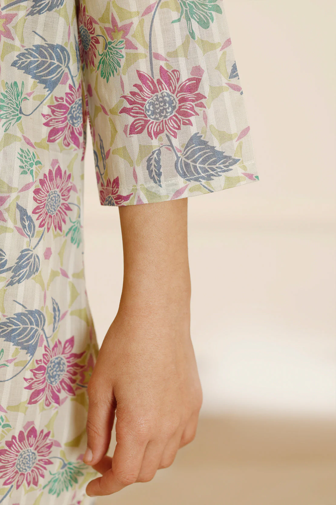 Printed Lawn Stitched 2 Piece (Shirt/Trouser) For Kids - Image 7