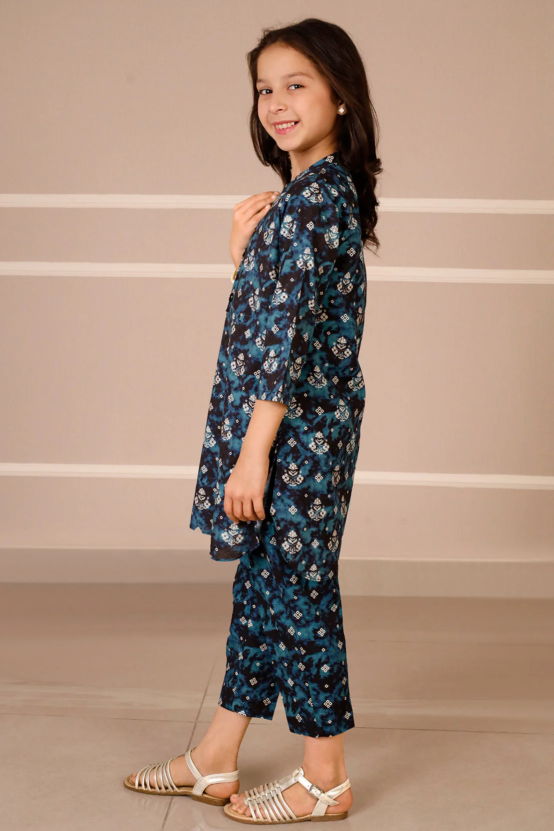 Printed Lawn Stitched 2 Piece (Shirt/Trouser) For Kids - Image 4