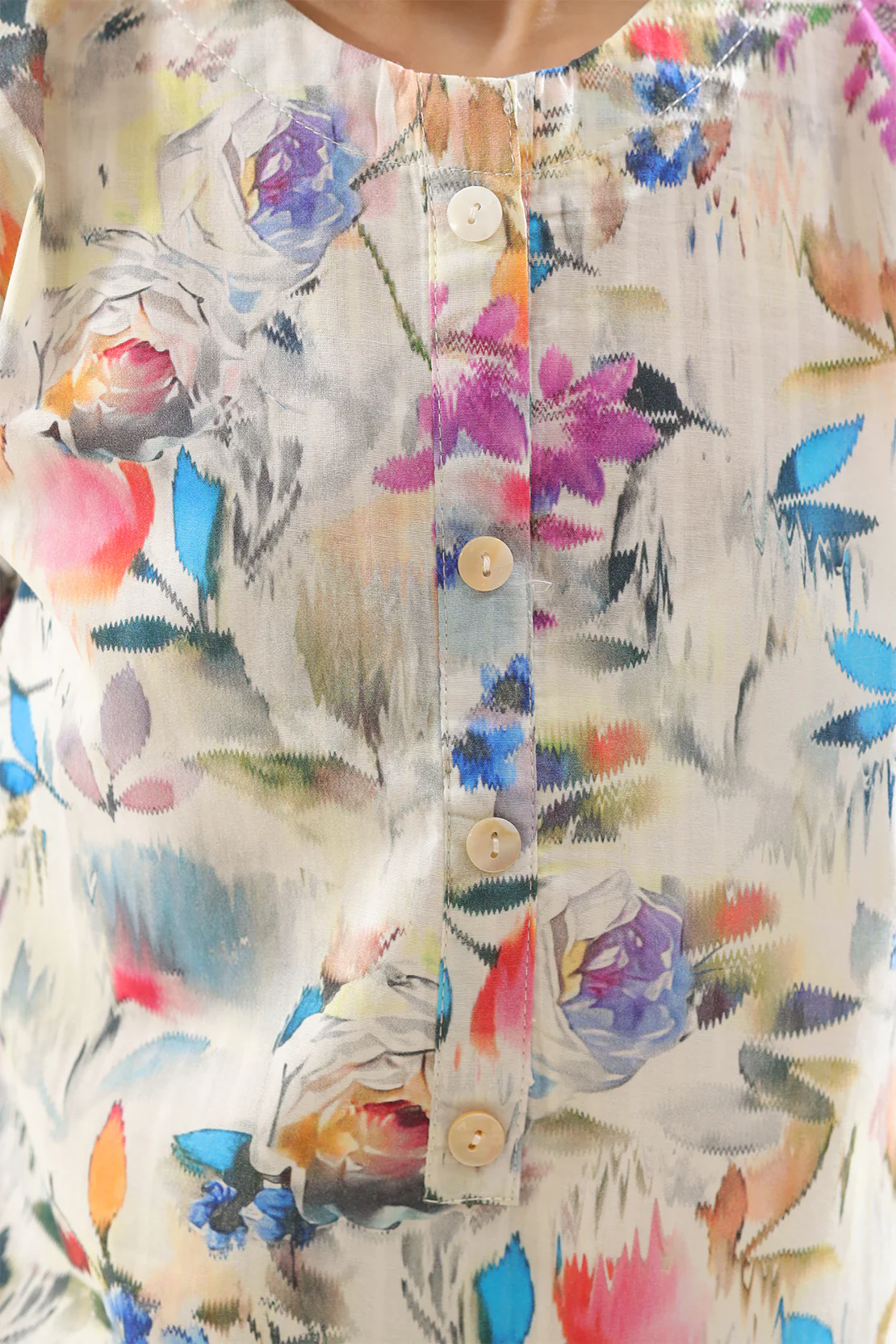 Printed Lawn Stitched 2 Piece (Shirt/Trouser) For Kids - Image 4