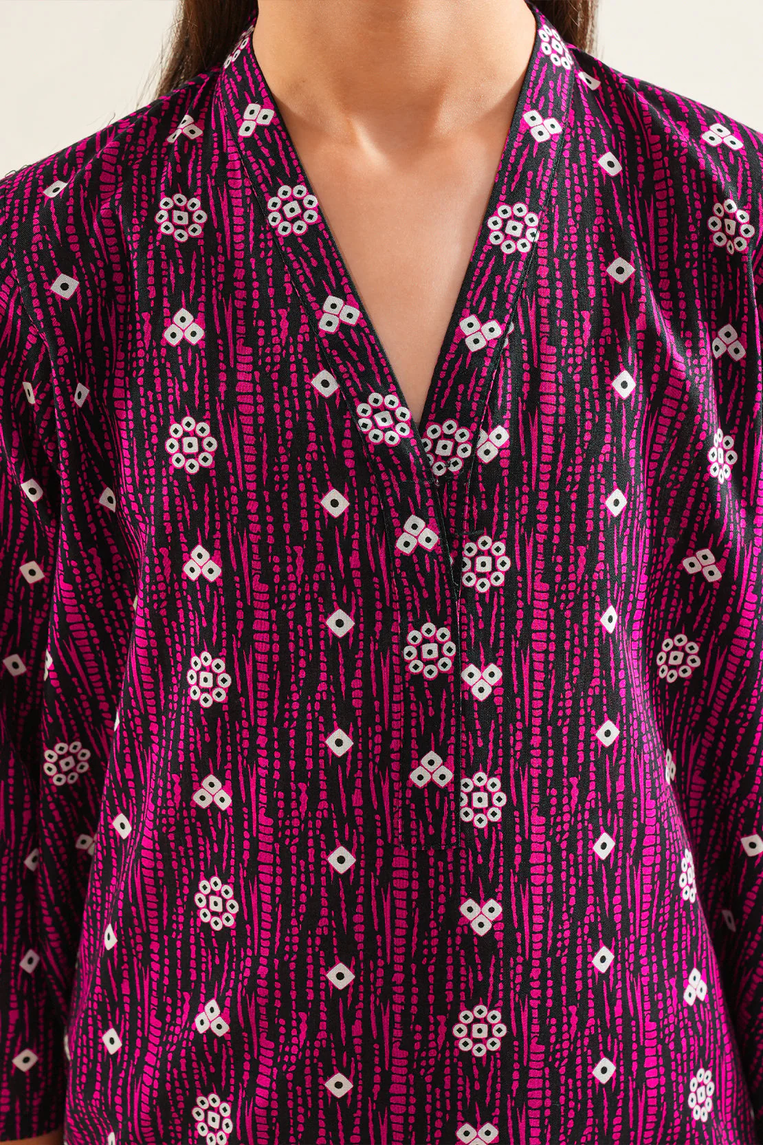 Printed Lawn Stitched 2 Piece (Shirt/Trouser) For Kids - Image 5