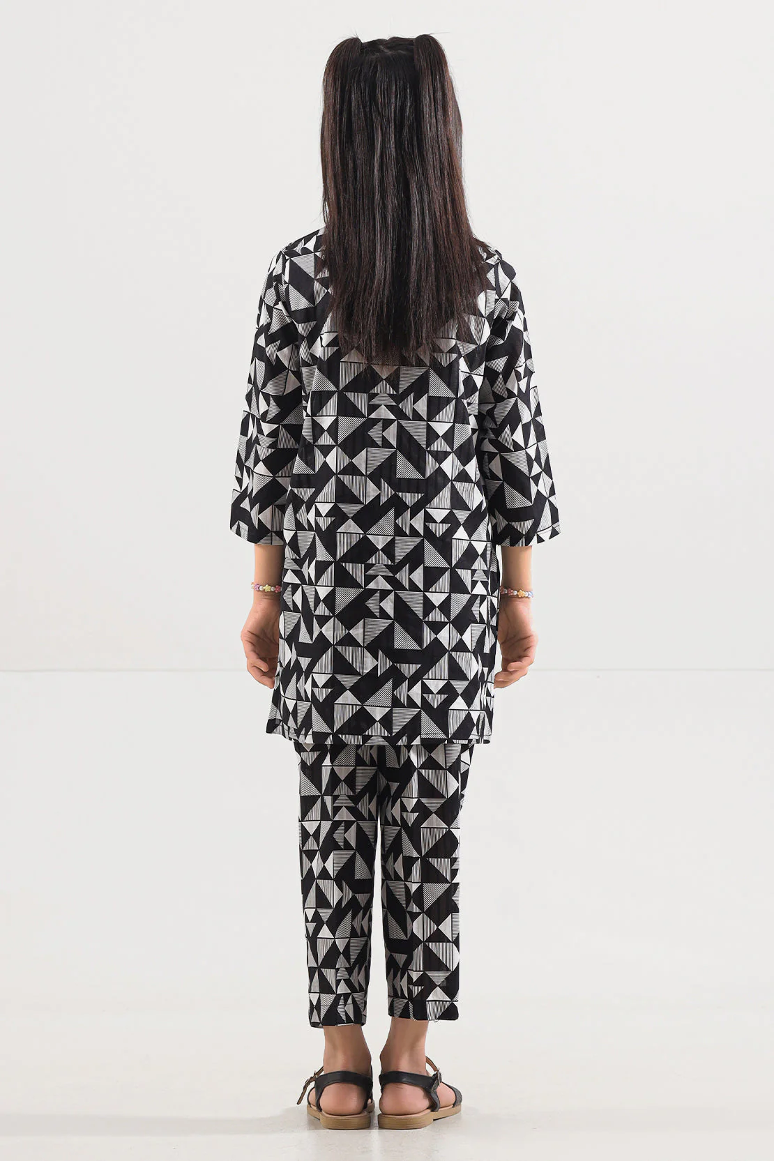 Printed Lawn Stitched 2 Piece (Shirt/Trouser) For Kids - Image 3