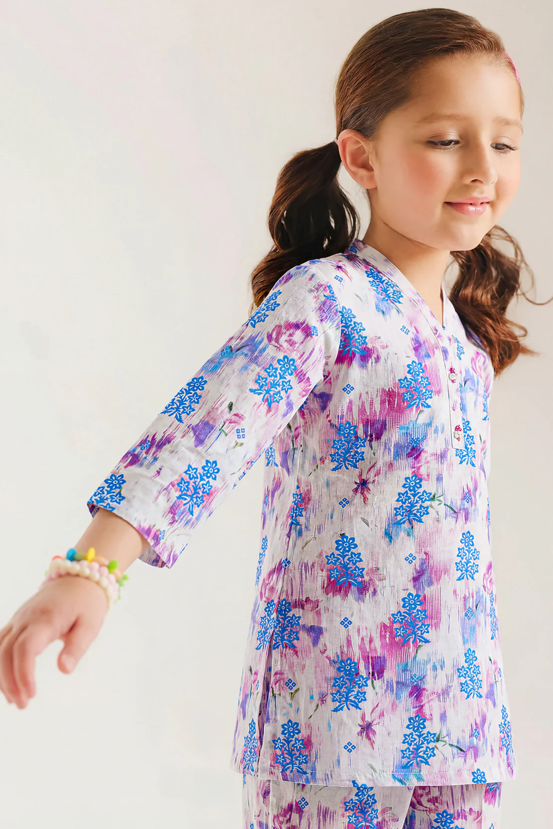 Printed Lawn Stitched 2 Piece (Shirt/Trouser)  For Kids - Image 2