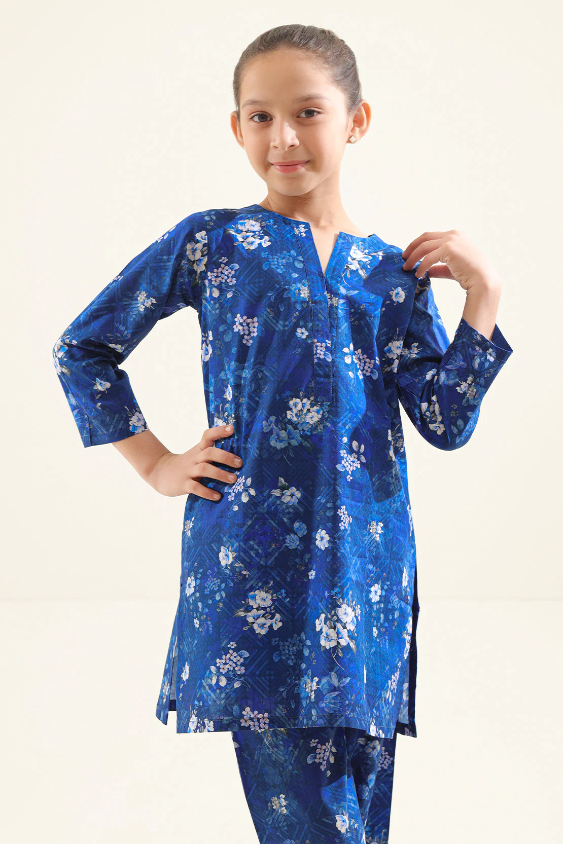 Printed Lawn Stitched 2 Piece (Shirt/Trouser) For Kids - Image 2