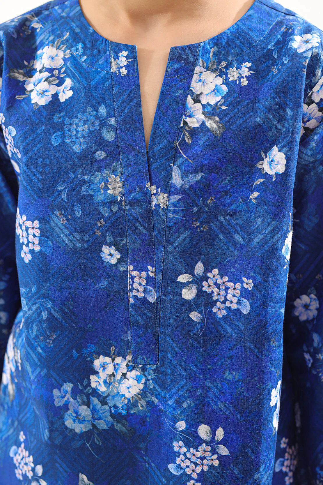 Printed Lawn Stitched 2 Piece (Shirt/Trouser) For Kids - Image 4