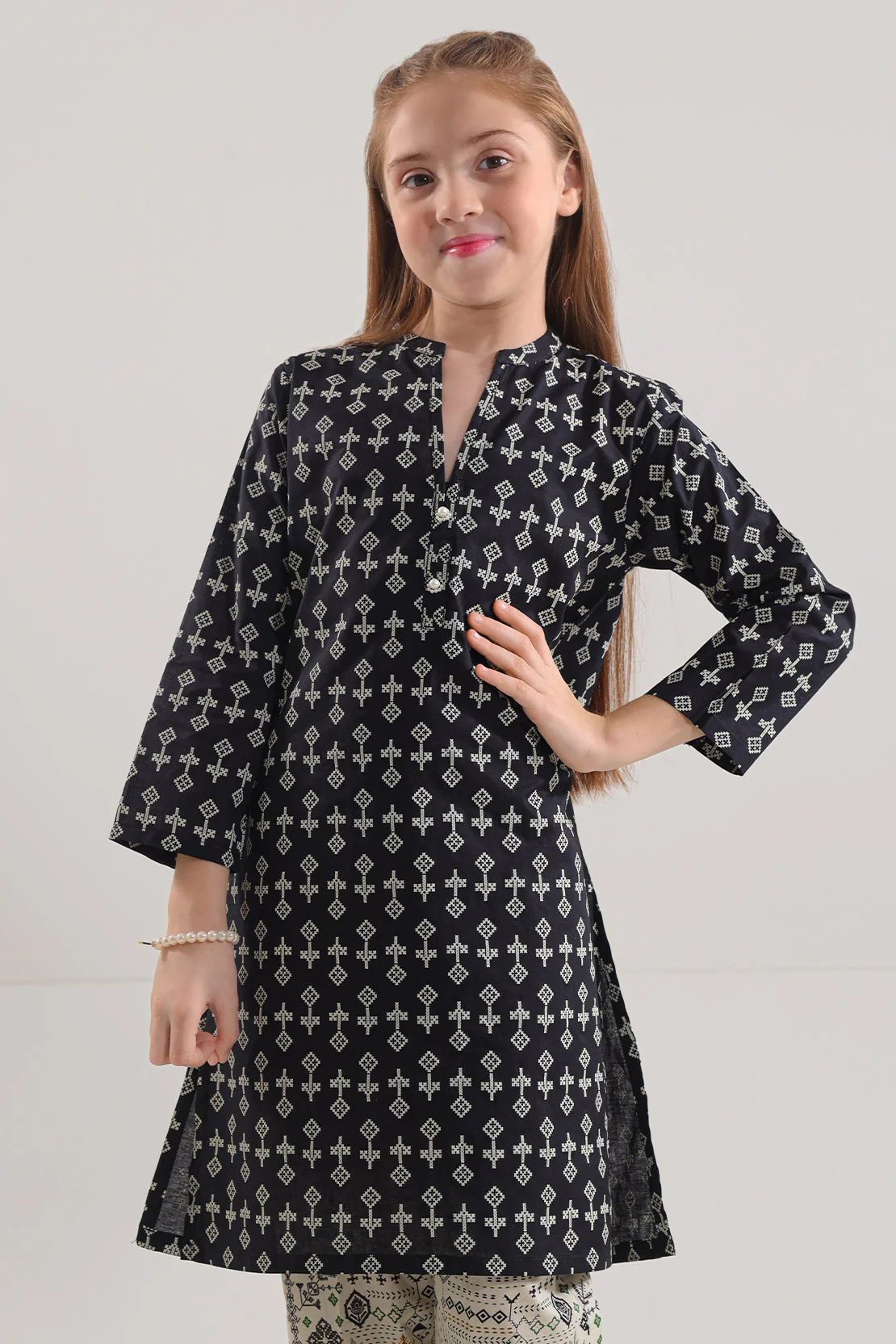 Printed Lawn Stitched 2 Piece (Shirt/Trouser) For Kids - Image 3