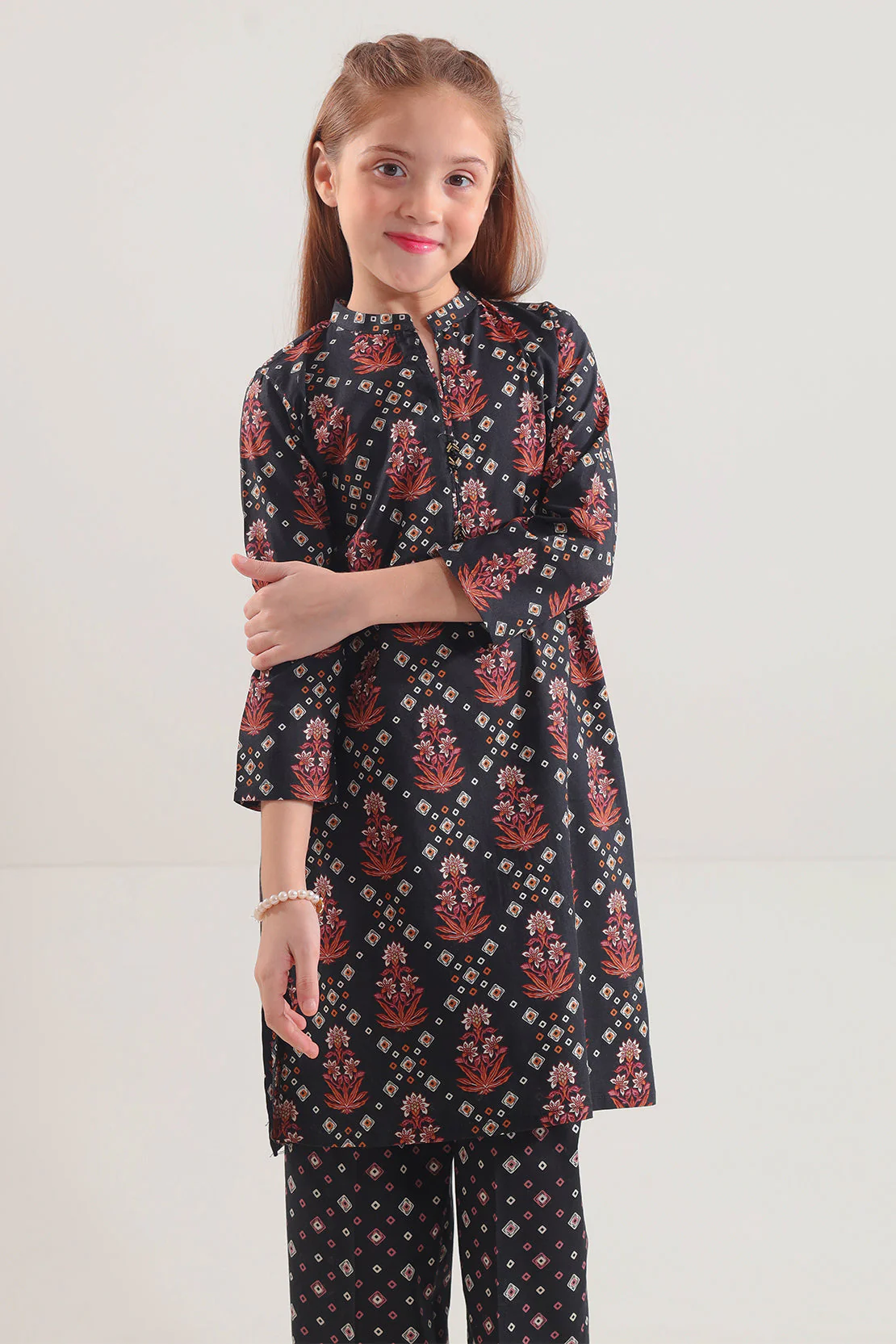 Printed Lawn Stitched 2 Piece (Shirt/Trouser) For Kids - Image 3