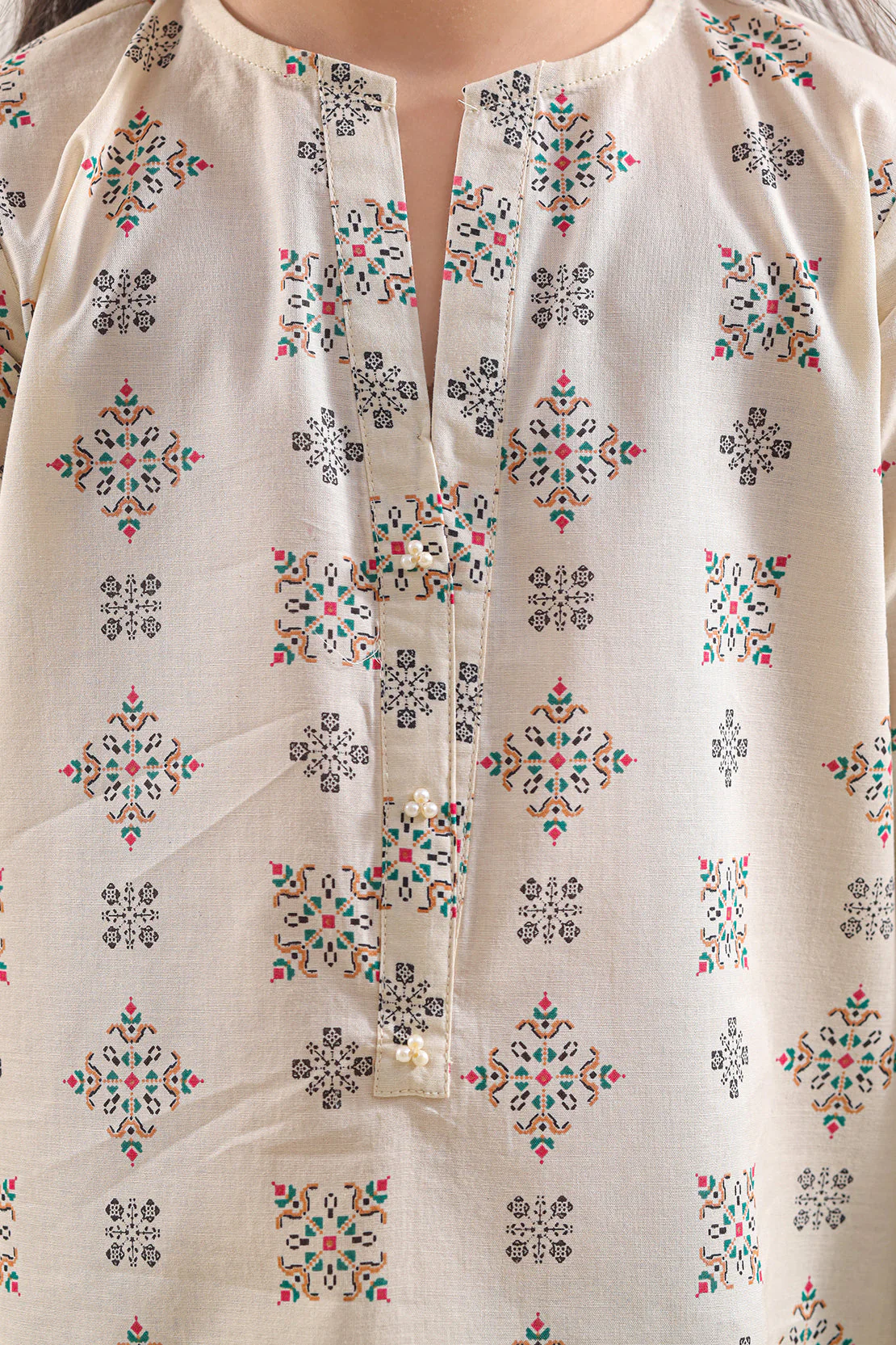 Printed Lawn Stitched 2 Piece (Shirt/Trouser) For Kids - Image 3