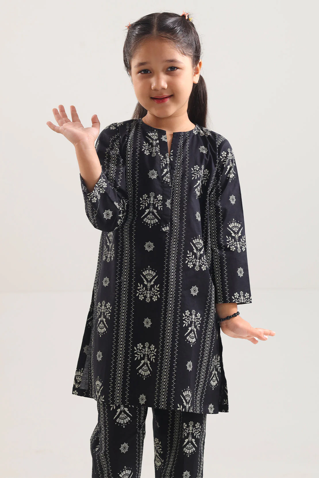 Printed Lawn Stitched 2 Piece (Shirt/Trouser) For Kids - Image 3
