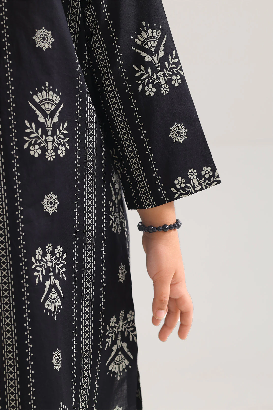Printed Lawn Stitched 2 Piece (Shirt/Trouser) For Kids - Image 5